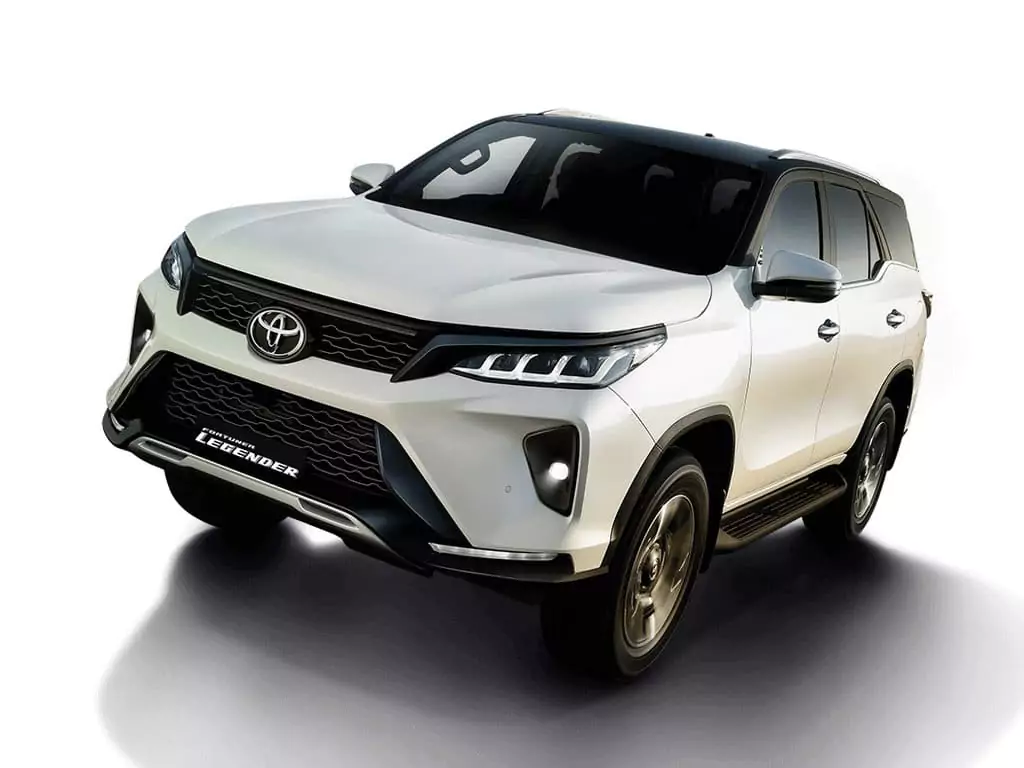 toyota-fortuner-legender